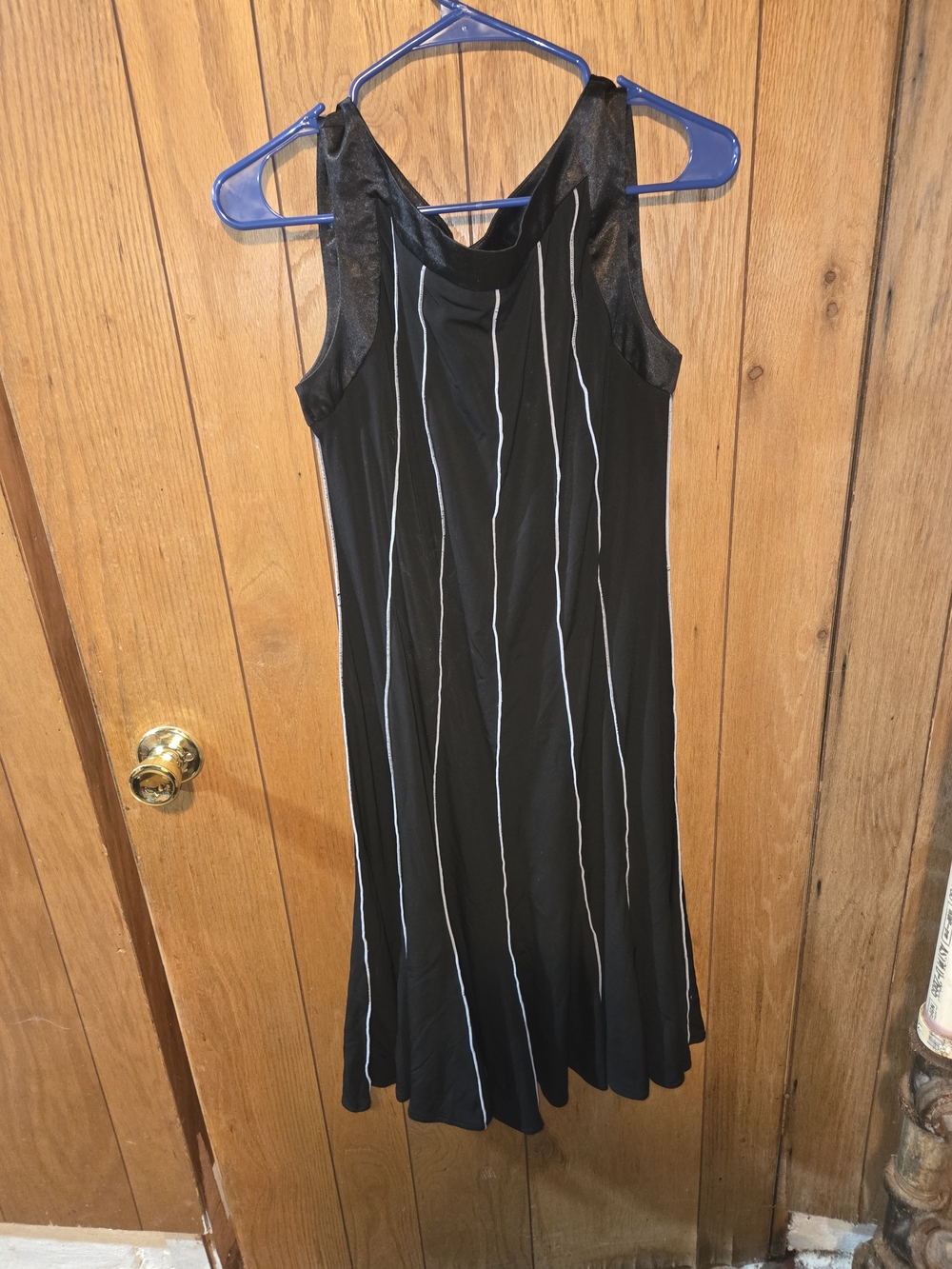 Black Sleeveless Vertical-Stripe Dress